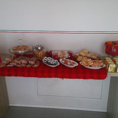 Bella Italia Bed & Breakfast Bergamo Bagian luar foto
