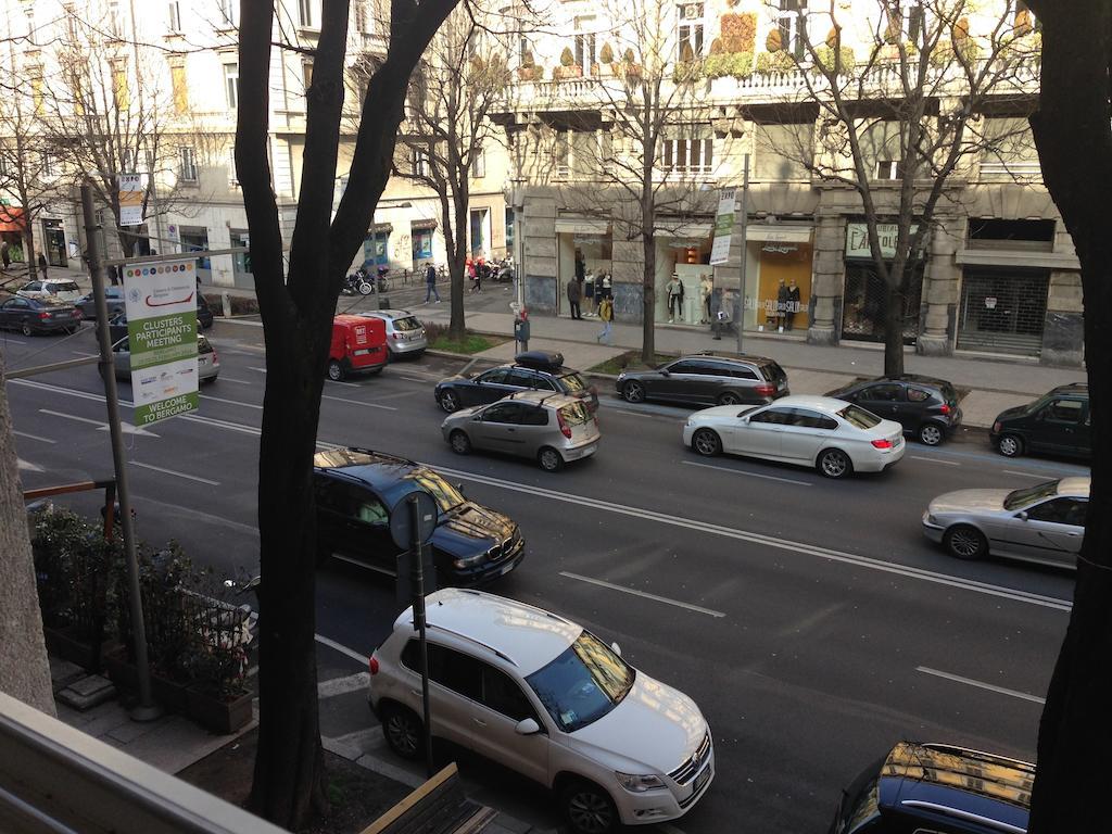Bella Italia Bed & Breakfast Bergamo Bagian luar foto