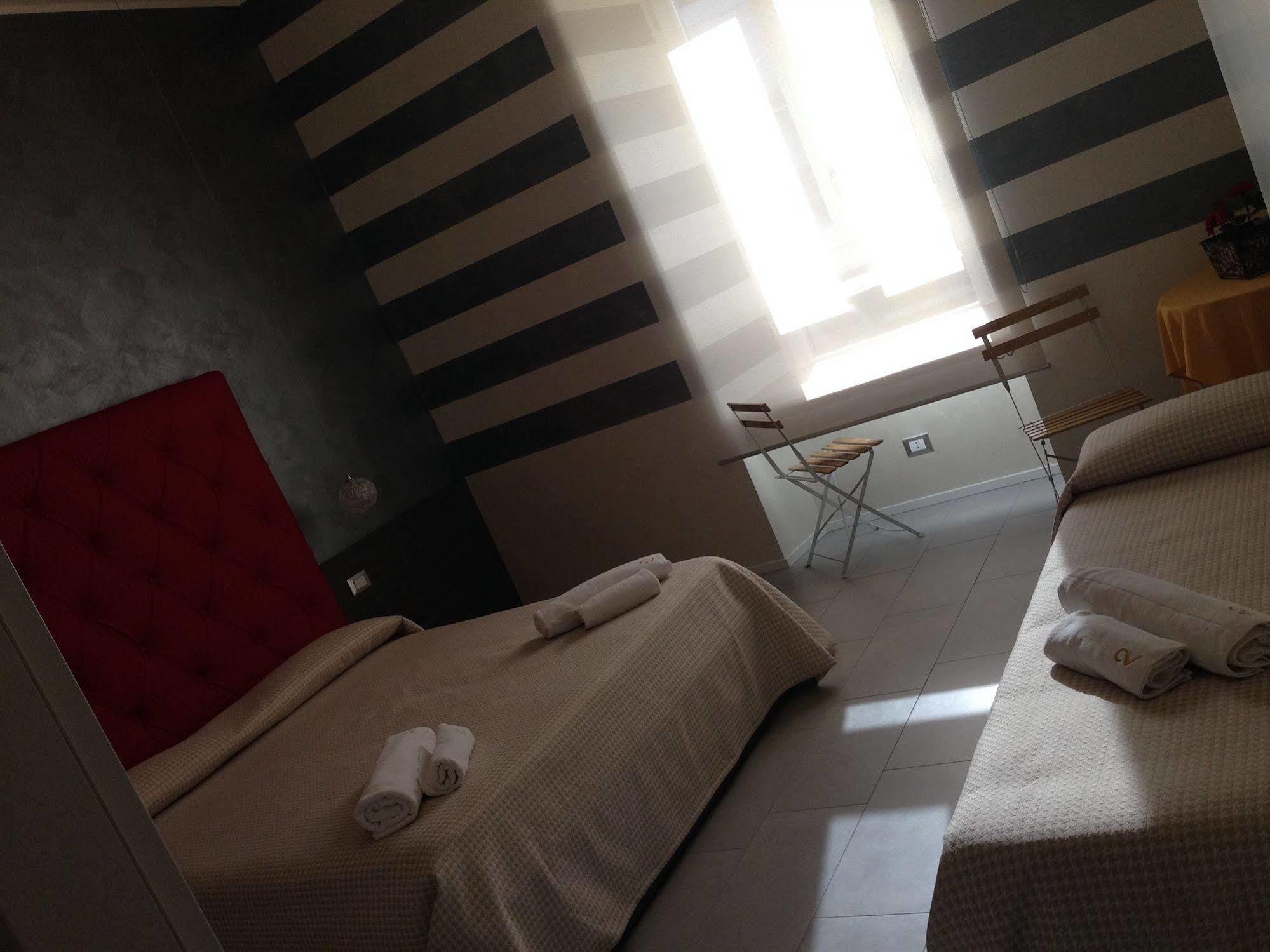 Bella Italia Bed & Breakfast Bergamo Bagian luar foto